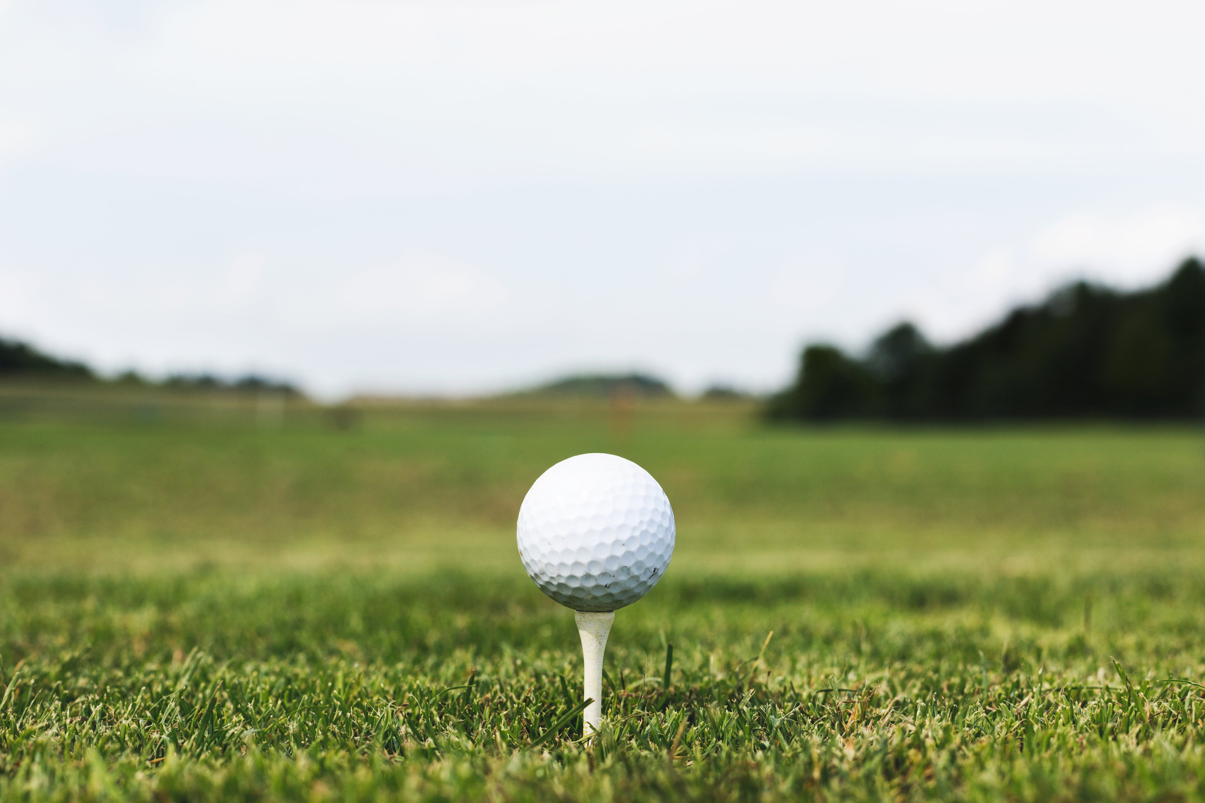 golf-ball-on-tee.jpg